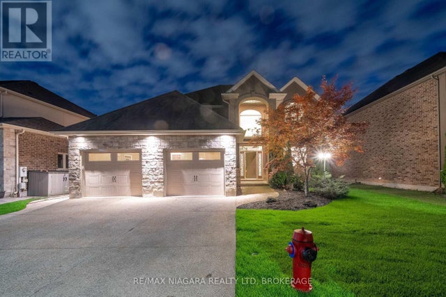 9128 Tapestry Court, Niagara Falls (forestview)