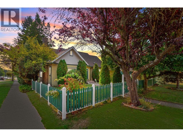 1602 Tenth Avenue, New Westminster