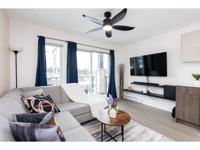 408 10688 140 Street, Surrey