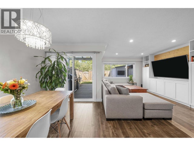 42 4800 Trimaran Drive, Richmond