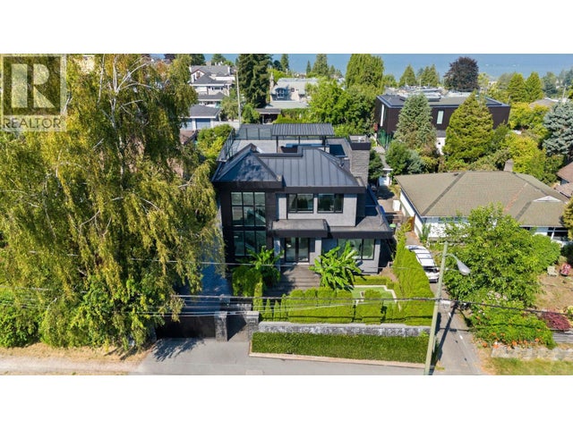 4623 W 4th Avenue, Vancouver