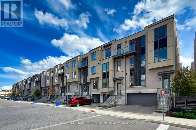 5 Smallwood Circle, Vaughan (brownridge)