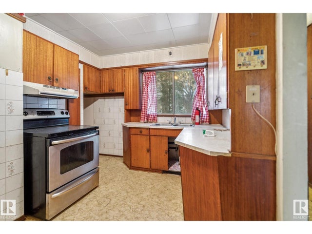 12125 40 St Nw, Edmonton
