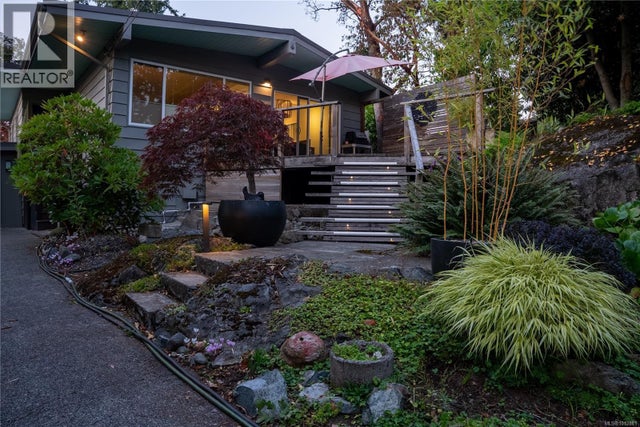 1376 Craigflower Rd, Esquimalt