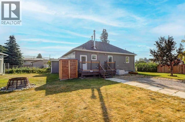 1002 227 Street, Hillcrest