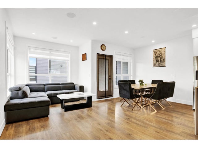 11 7177 194a Street, Surrey