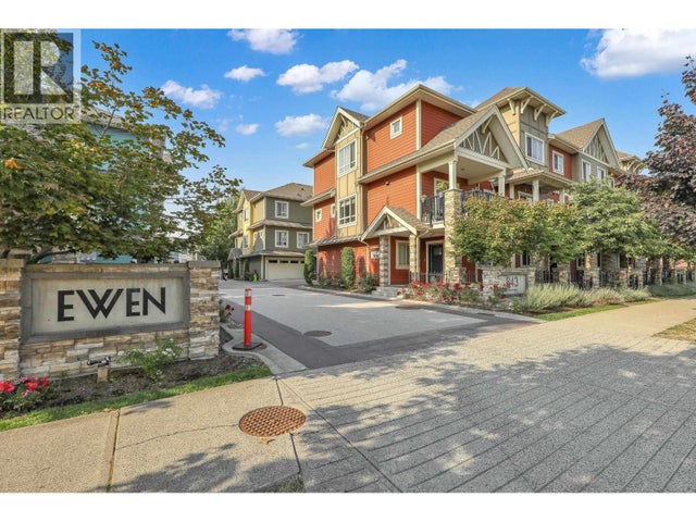 22 843 Ewen Avenue, New Westminster