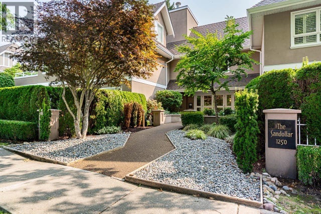 201 1250 55 Street, Delta