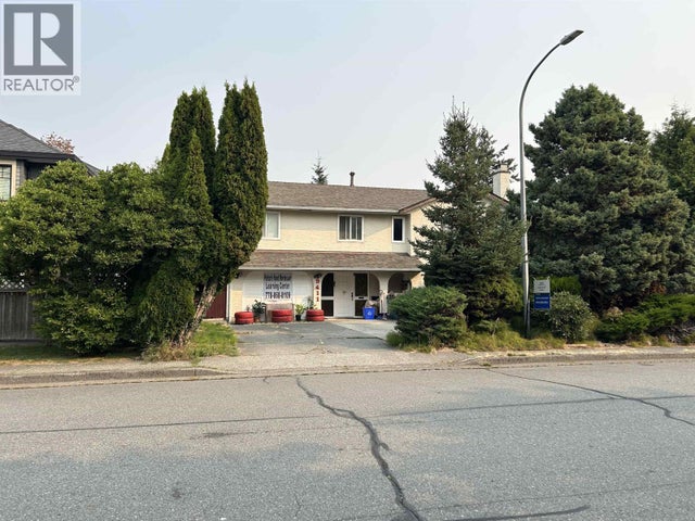 9411 Glenacres Drive, Richmond