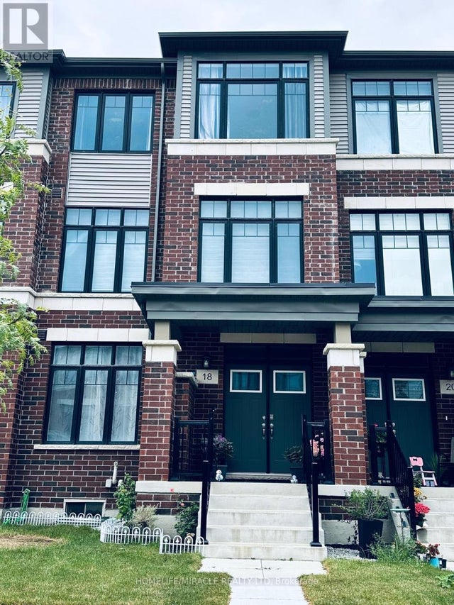 18 Petch Avenue, Caledon