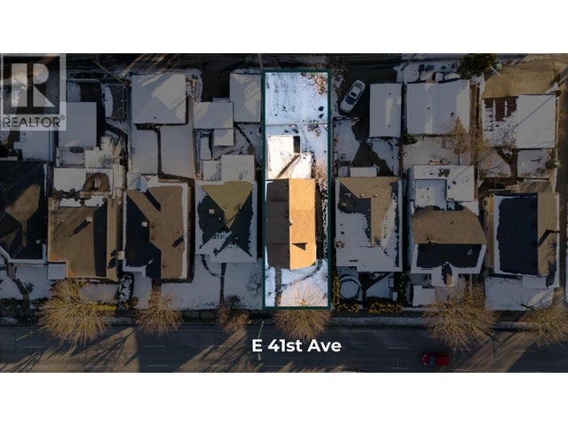 1722 E 41st Avenue, Vancouver