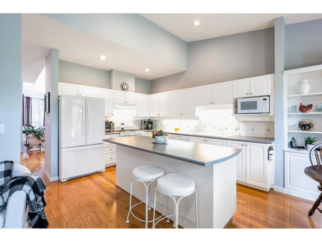 7 15168 22nd Avenue, Surrey