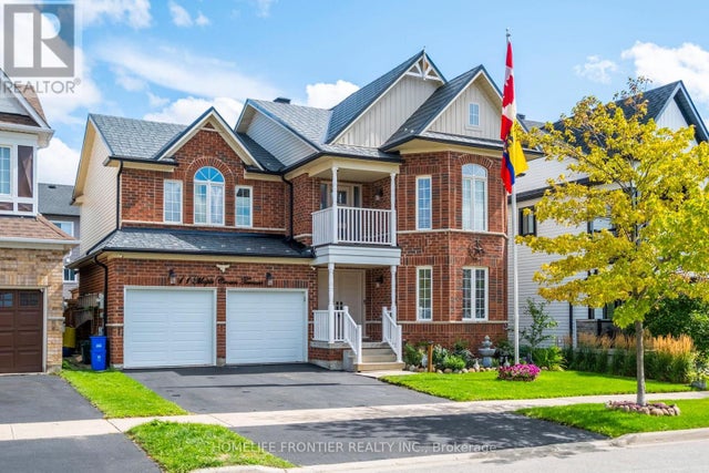 11 Maple Crown Terrace, Barrie (innis-Shore)