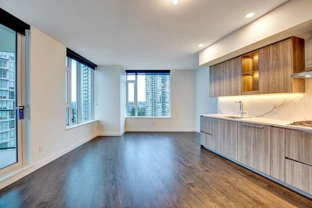 1604 9887 Whalley Boulevard, Surrey