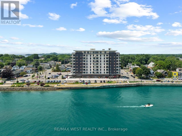 502 - 118 West Street, Port Colborne (sugarloaf)