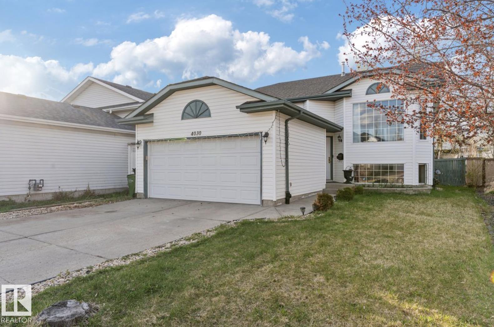 4030 37a Avenue Nw, Edmonton