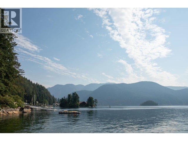 5439 Indian River Drive, North Vancouver
