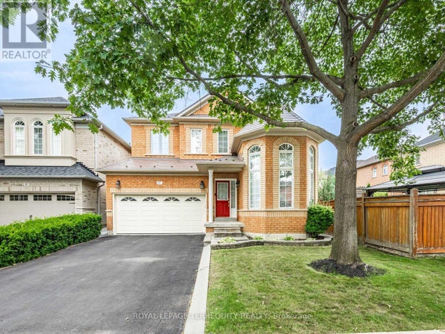 11 Avocet Drive, Vaughan (vellore Village)