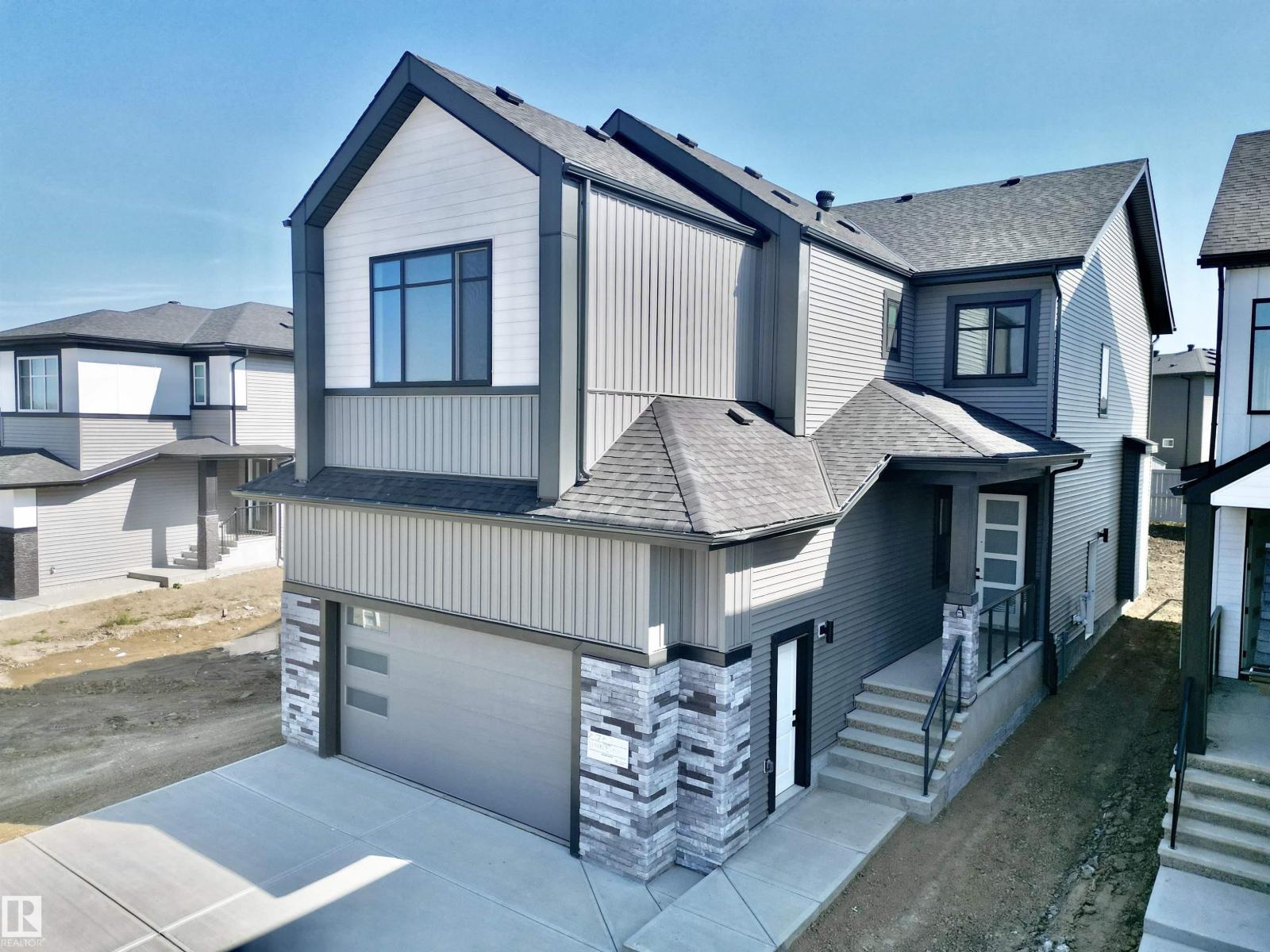 7027 Kiviaq Cr Sw, Edmonton