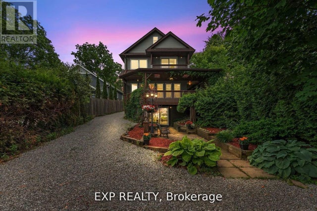 127 Lake Drive N, Georgina (historic Lakeshore Communities)