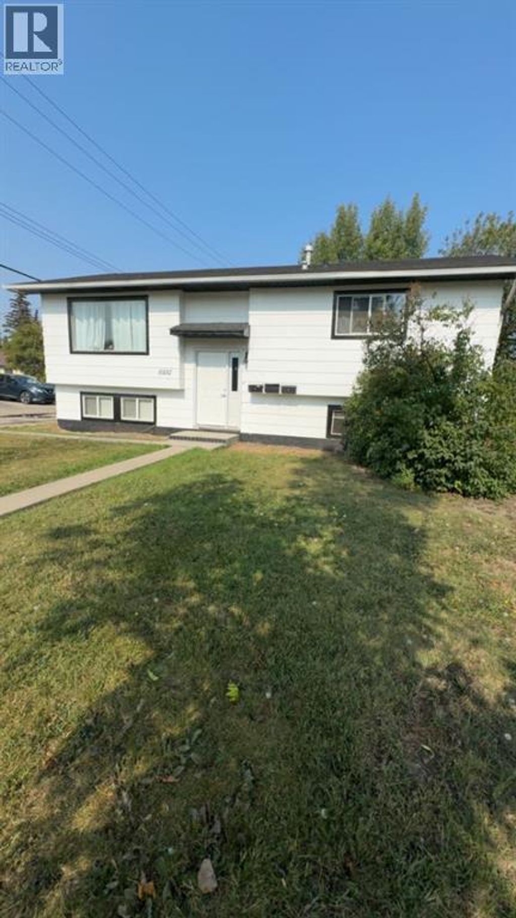 10132 102 Avenue, Grande Prairie