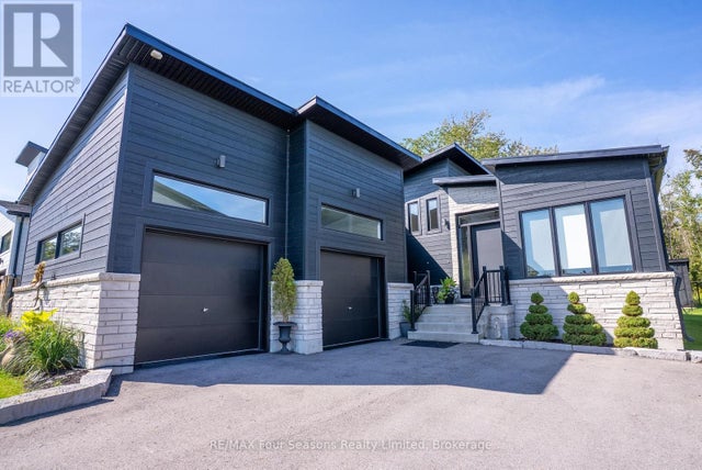 102 Goldie Court, Blue Mountains