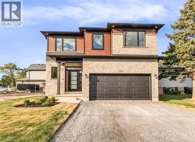 1313 Baseline Road, Stoney Creek