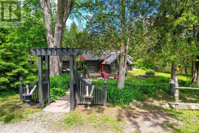 16590 Hurontario Street, Caledon