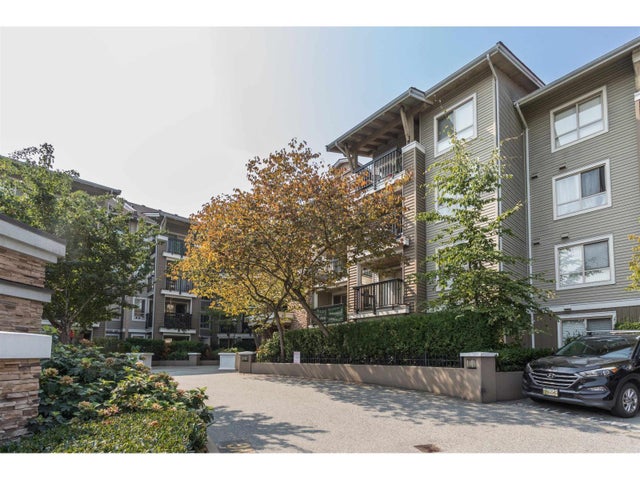 425 8915 202 Street, Langley