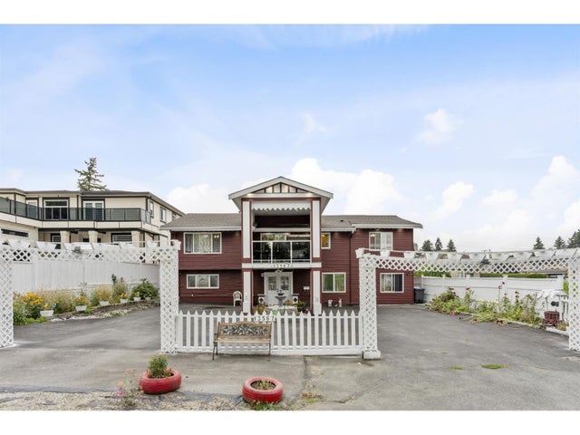13567 67a Avenue, Surrey