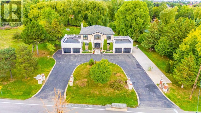 15 Julian Drive, Brampton (bram East)