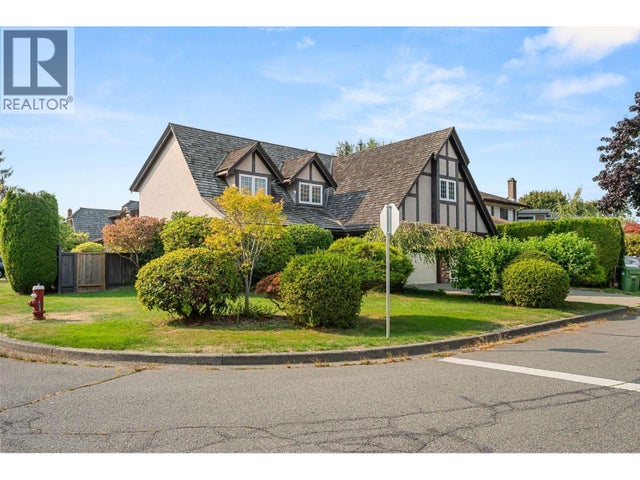 8711 Doulton Place, Richmond