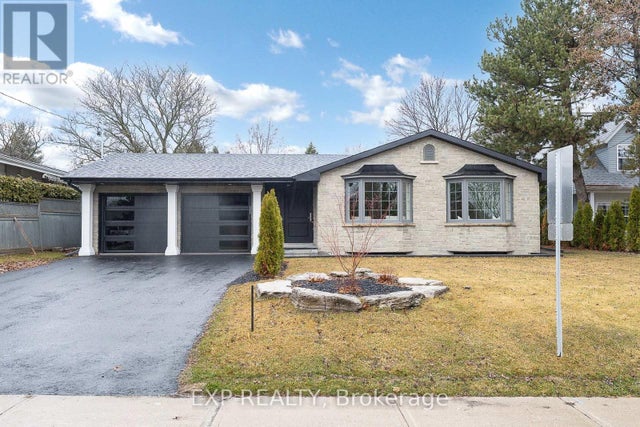385 Easy Street, Richmond Hill (mill Pond)