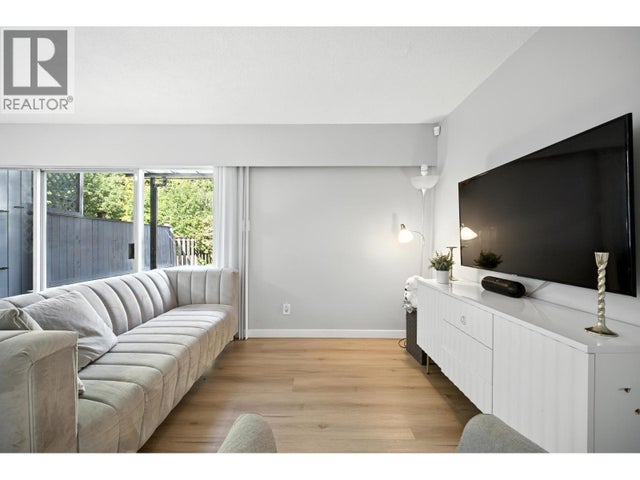 8540 Rosebank Crescent, Richmond