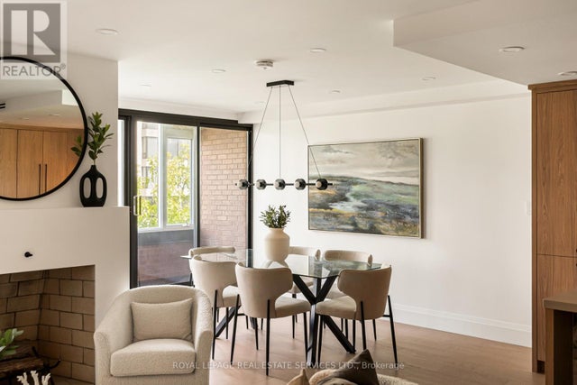 402 - 349 St Clair Avenue W, Toronto (casa Loma)