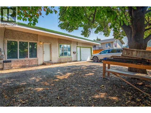 715b Gerstmar Road, Kelowna