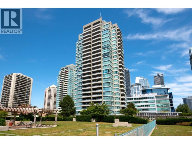 2402 4398 Buchanan Street, Burnaby