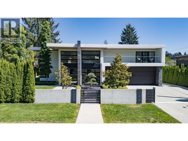4262 Lions Avenue, North Vancouver