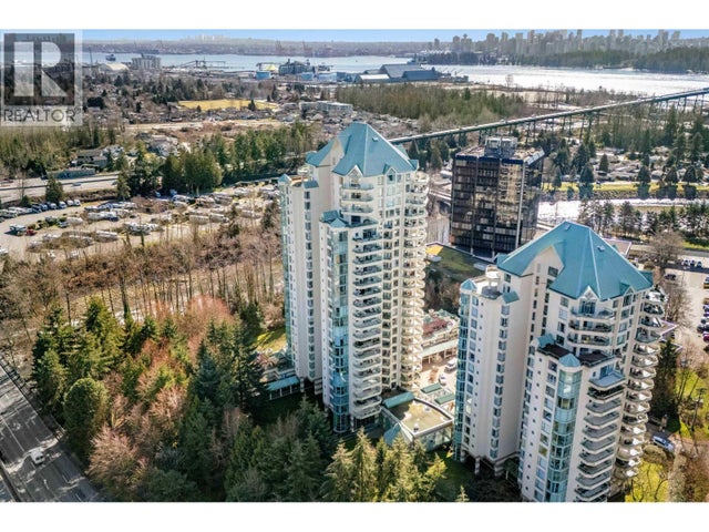 12a 338 Taylor Way, West Vancouver