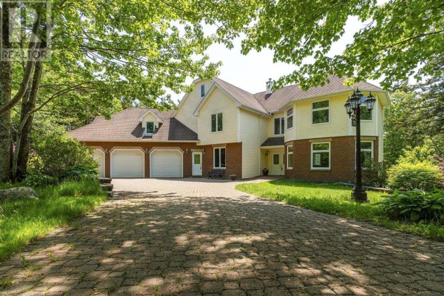 21 Long Lake Drive, Hammonds Plains