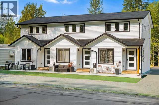 707 Kelsey Way, Sayward