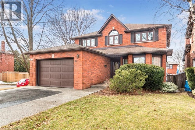 39 Guildwood Drive, Hamilton