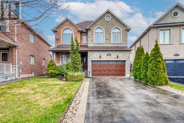 2218 Hatfield Drive, Oakville (wm Westmount)
