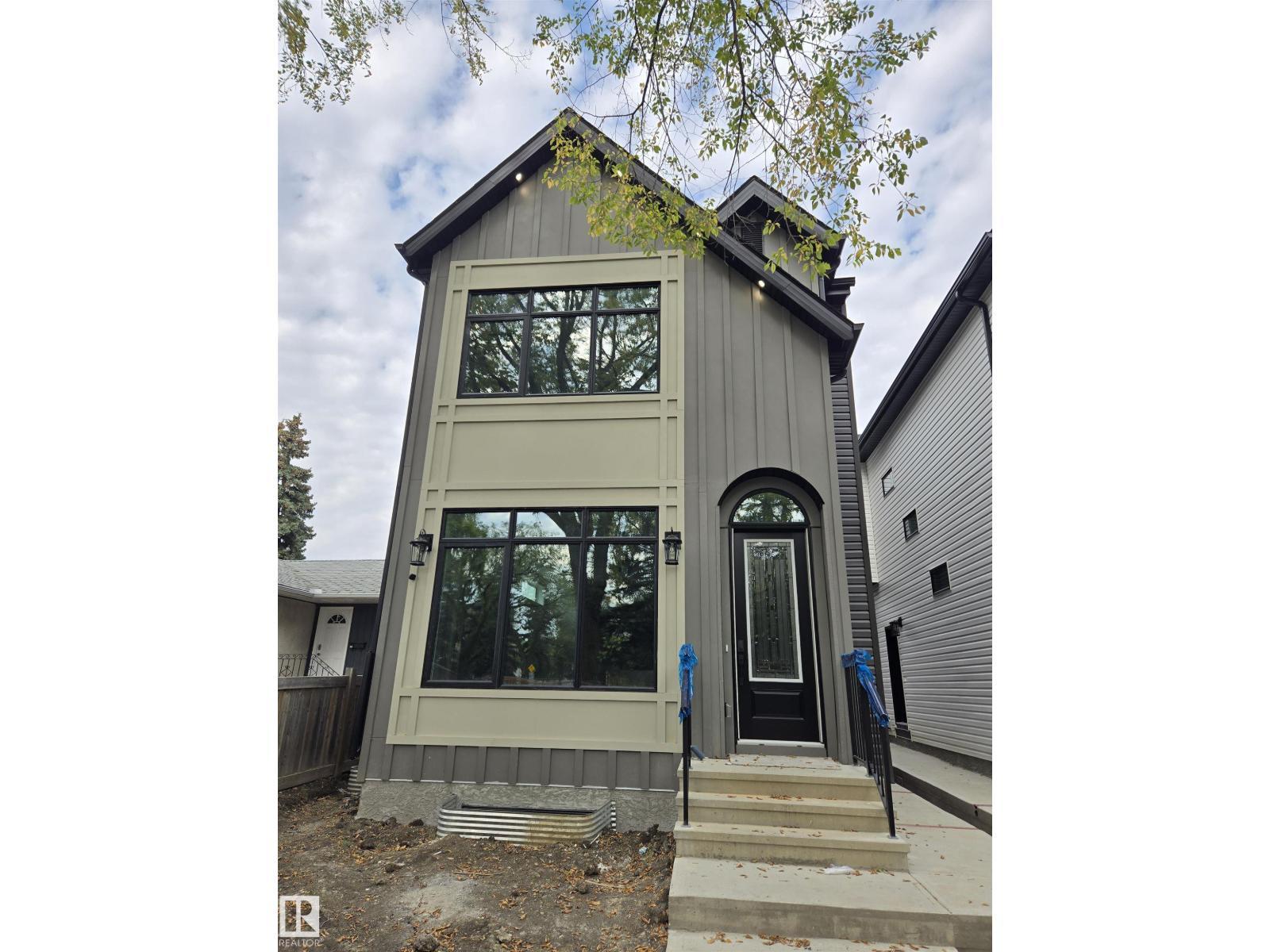 7942 89 Av Nw, Edmonton