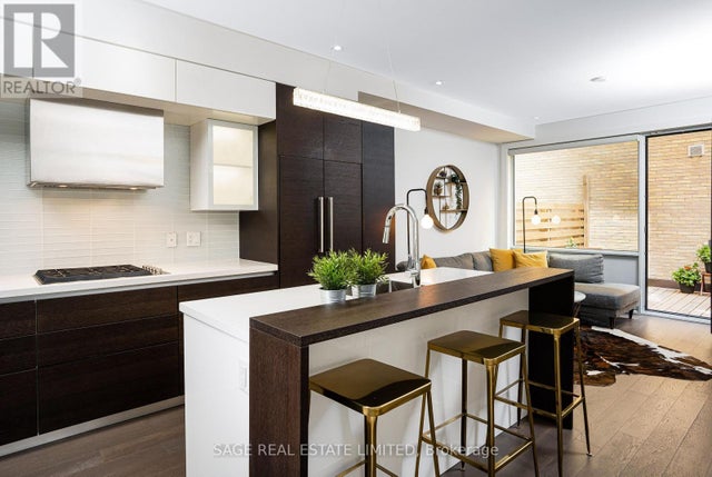 3 Sylvan Avenue, Toronto (dufferin Grove)