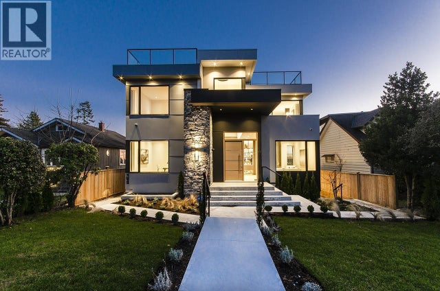 615 E 6th Street, North Vancouver