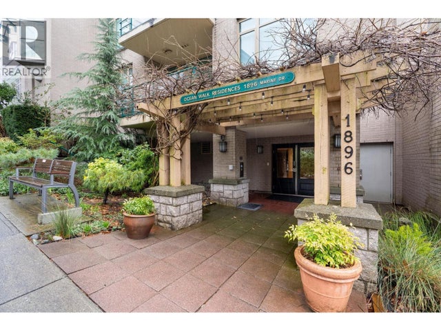 205 1896 Marine Drive, West Vancouver