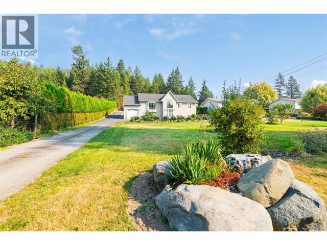 3900 Haskins Road E, Creston