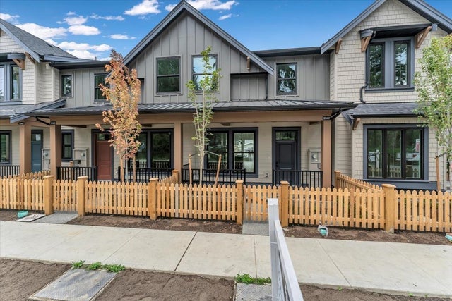 20487 74b Avenue, Langley