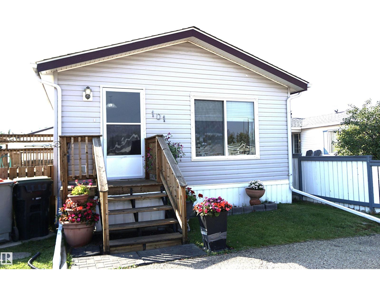 #101 4819 51 Av, Millet